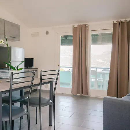 Lägenhetshotell Stella Di Gallura 3*