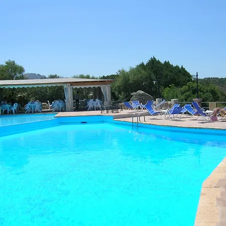 Stella Di Gallura Hotel apartamentowy 3*