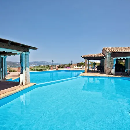 Hotel apartamentowy Stella Di Gallura 3*