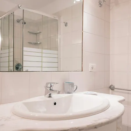 Stella Di Gallura Aparthotel 3*