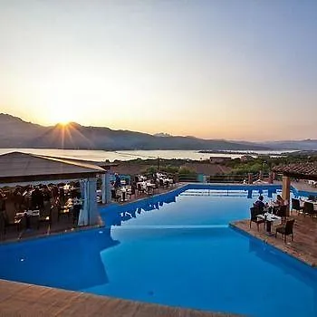 Stella Di Gallura Aparthotel
